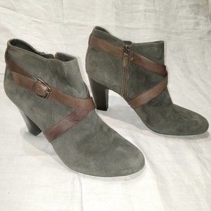 Italian Made Franco Sarto Grey Suede Ankle Boots Pre-Owned Size 8